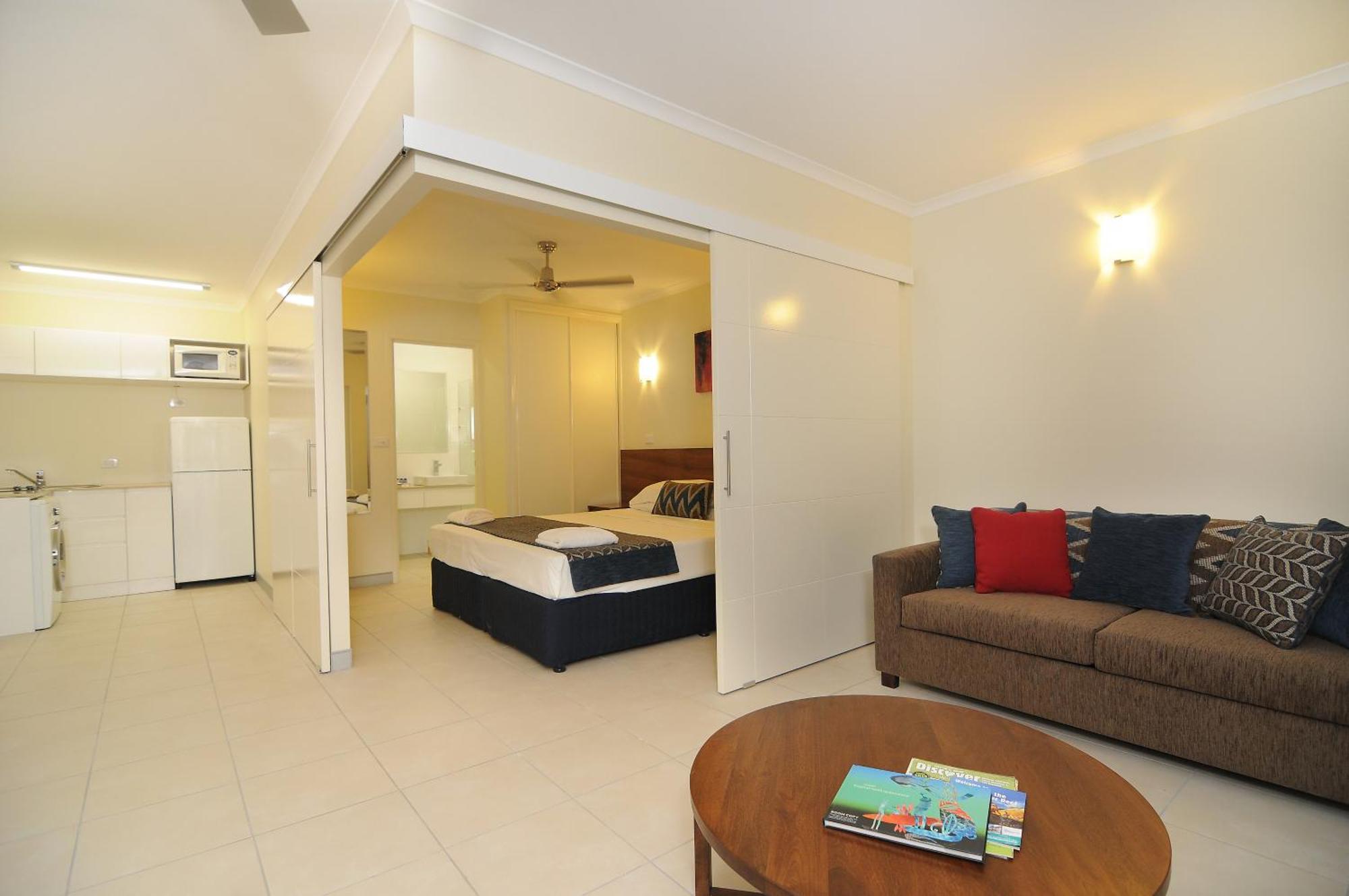 Cairns Queenslander Hotel & Apartments Eksteriør billede